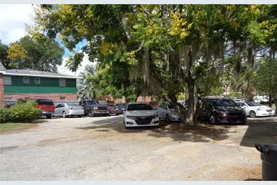 208 W Howry Avenue, Deland, FL 32720 - Photo 29