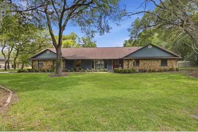 128 W Greentree Lane, Lake Mary, FL 32746 - Photo 1