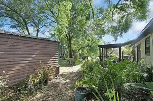 555 Sandy Pines Dr, Orange City, FL 32763 - Photo 27