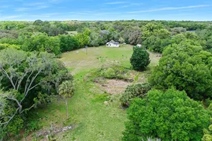 141 N Pine St, Pierson, FL 32180 - Photo 9