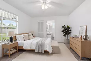 2777 W Covington Dr, Deltona, FL 32738 - Photo 5