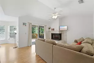 393 S Dexter Ave, Deland, FL 32720 - Photo 13