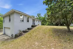 393 S Dexter Ave, Deland, FL 32720 - Photo 3