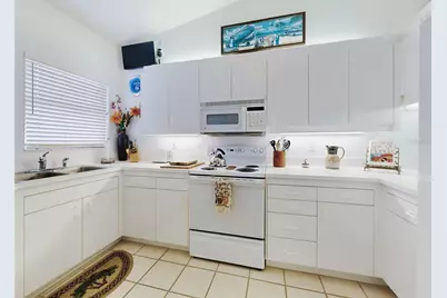437 Bouchelle Drive #201, New Smyrna Beach, FL 32169 - Photo 21