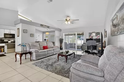 7821 Killary Court, Orlando, FL 32835 - Photo 5
