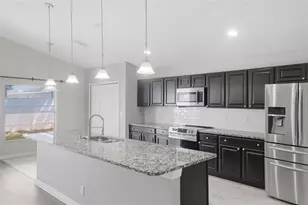 553 Maidenhair Ct, Orange City, FL 32763 - Photo 5