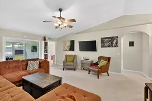 3223 Travelers Palm Dr, Edgewater, FL 32141 - Photo 25