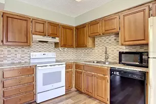 910 Big Tree Rd, South Daytona, FL 32119 - Photo 13