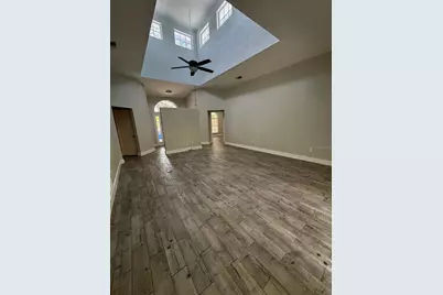 1645 17th Street SW, Naples, FL 34117 - Photo 5