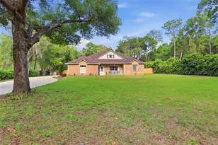 1661 Wondering Oak Ln, Deland, FL 32720 - Photo 3