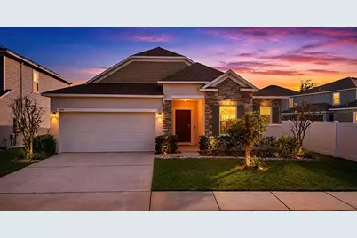 164 E Fiesta Key Loop, Deland, FL 32720 - Photo 1