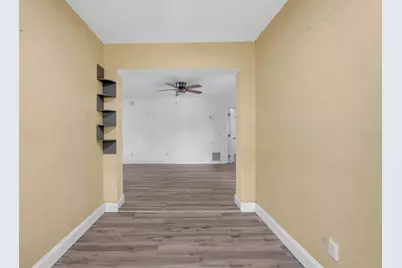 2005 Schulte Avenue, Daytona Beach, FL 32118 - Photo 7