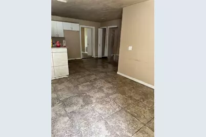 900 Sherwood Drive, Deland, FL 32720 - Photo 3