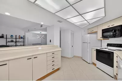 [Address not provided], Daytona Beach, FL 32118 - Photo 17
