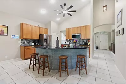 423 Victoria Hills Drive, Deland, FL 32724 - Photo 9