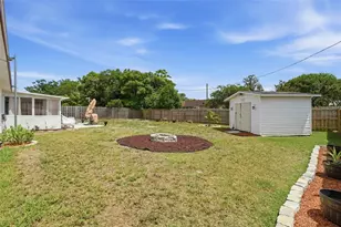 729 Fruitland Dr, Deltona, FL 32725 - Photo 31