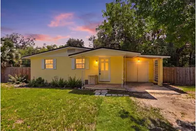 810 S Massachusetts Avenue, Deland, FL 32724 - Photo 1