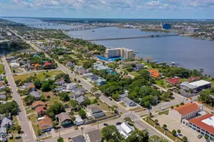 243 N Peninsula Dr, Daytona Beach, FL 32118 - Photo 37