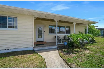 307 Manhattan Avenue, Daytona Beach, FL 32118 - Photo 17