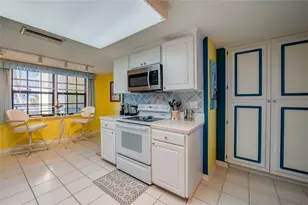 731 Marina Point Dr, Daytona Beach, FL 32114 - Photo 9