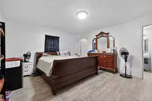 253 Williams Ave, Orange City, FL 32763 - Photo 17