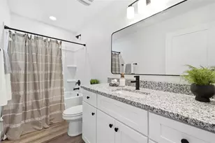 1370 19th St, Orange City, FL 32763 - Photo 17
