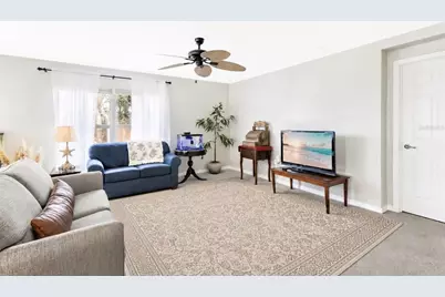 4629 Caverns Drive, Kissimmee, FL 34758 - Photo 9