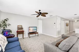 4629 Caverns Dr, Kissimmee, FL 34758 - Photo 11