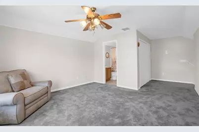 685 Malaga, Deltona, FL 32725 - Photo 11