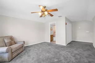 685 Malaga, Deltona, FL 32725 - Photo 11