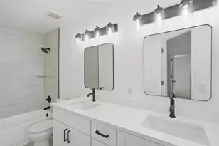 28 Pine Croft Ln, Palm Coast, FL 32164 - Photo 31