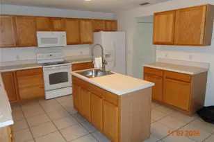 1914 Lynn River Dr, Deltona, FL 32738 - Photo 11