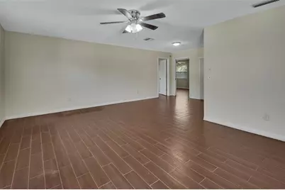 552 S Annapolis Drive, Deltona, FL 32725 - Photo 3