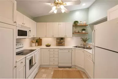 30 Landings Lane #30, Ormond Beach, FL 32174 - Photo 5