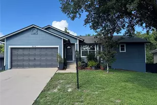 684 Crows Bluff Ln, Sanford, FL 32773 - Photo 1