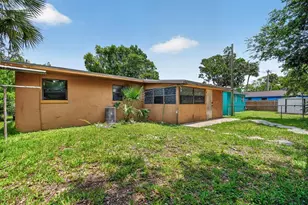 610 Holmes Ave, Daytona Beach, FL 32114 - Photo 27