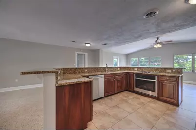 321 Huntington Drive, Deland, FL 32724 - Photo 9