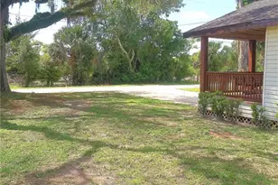 1673 Blackwelder Rd, De Leon Springs, FL 32130 - Photo 11