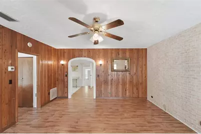 2101 E Grant Avenue, Orlando, FL 32806 - Photo 17