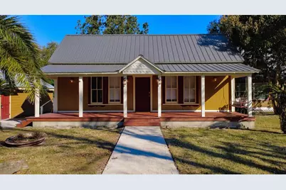 1148 N Grandview Street, Mount Dora, FL 32757 - Photo 1