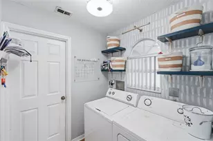 815 Laurel Leaf St, Orange City, FL 32763 - Photo 25