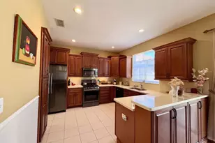 239 W Tarrington Dr, Deland, FL 32724 - Photo 5