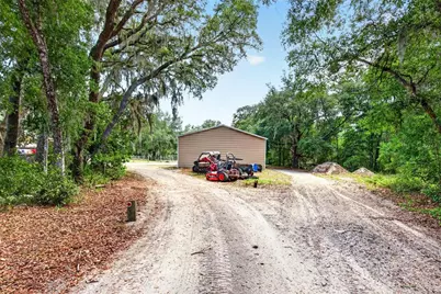5390 East Avenue, De Leon Springs, FL 32130 - Photo 69