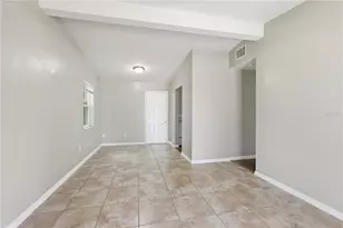 899 Horizon St, Deltona, FL 32725 - Photo 5