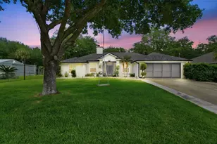 171 Poinciana Ln, Deltona, FL 32738 - Photo 1