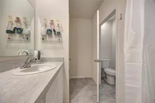 372 Pelham Park Dr, Deland, FL 32720 - Photo 15