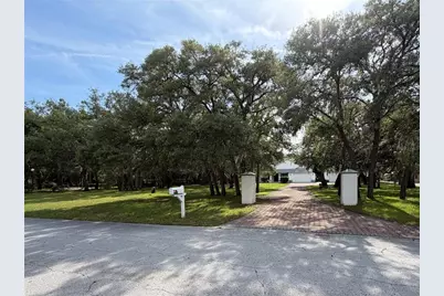 18749 Lansford Drive, Hudson, FL 34667 - Photo 5
