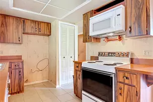 625 Brunswick Terrace, Deltona, FL 32725 - Photo 19