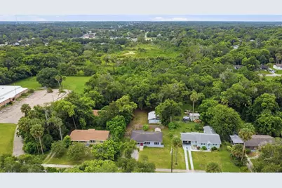 320 W Graves Avenue, Orange City, FL 32763 - Photo 35