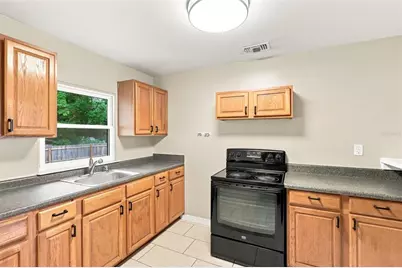 320 W Graves Avenue, Orange City, FL 32763 - Photo 13